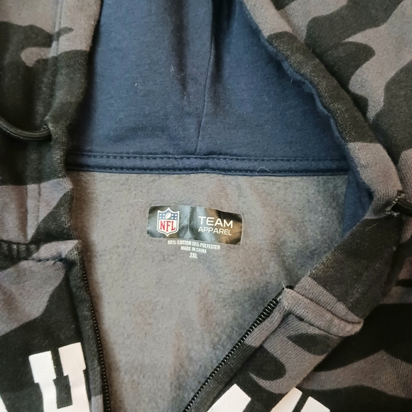 Seattle Seahawks gray camo hoodie sweatshirt in size XXL (Fits Like Large) - Picture 5 of 6